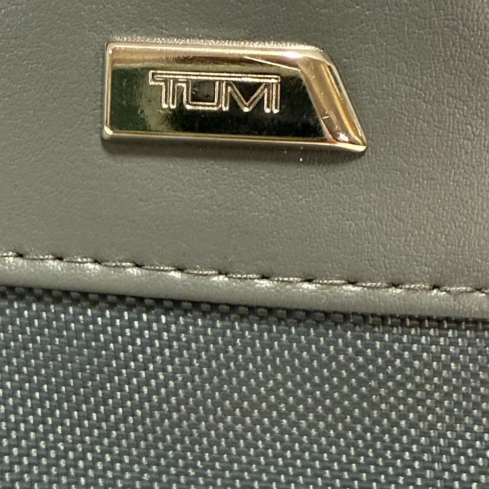 Tumi Gray Toiletry Bag Reusable Travel